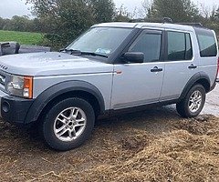 WE BUY AND SELL ALL TYPES OF COMMERCIAL VEHICLES