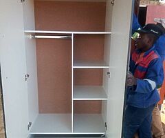 4 doors wardrobe and 3 doors and 2 doors - Image 3/10