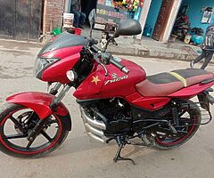 Pulsar 220cc 46lot - Image 4/4
