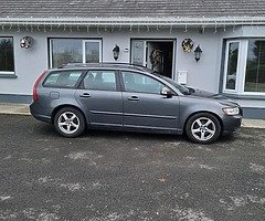 Volvo v50 2010