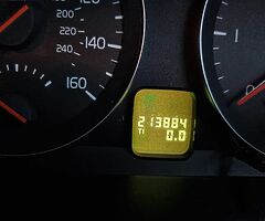 Volvo v50 2010 - Image 8/9