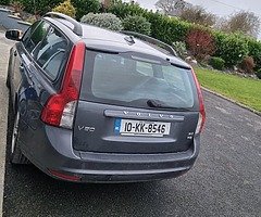 Volvo v50 2010 - Image 9/9
