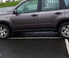 08 Nissan extrail jeep
