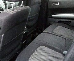 08 Nissan extrail jeep