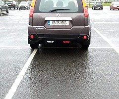 08 Nissan extrail jeep