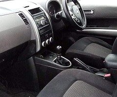08 Nissan extrail jeep - Image 8/10