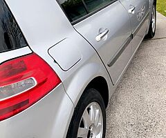 Automatic Renault Megan - Image 7/10