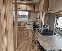 2012 Late 2012 Coachman Amara 550  5 Berth - Image 6/10
