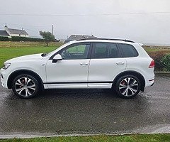 2014 Volkswagen Touareg - Image 3/8