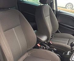 Vauxhall Zafira tourer - Image 6/10