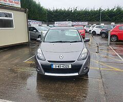 2011 Renault Clio 1.1 High Spec Bluetooth sat nav