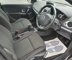 2011 Renault Clio 1.1 High Spec Bluetooth sat nav - Image 7/10
