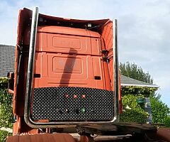 Stacks for a Scania.