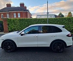 2011 Porsche Cayenne - Image 6/10