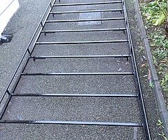 Van roof rack