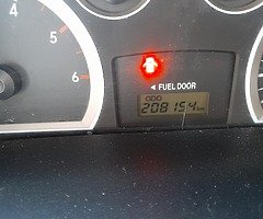 Hyundai Santa Fe - Image 8/9
