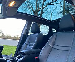 Nissan Qashqai 2017 - Image 6/10
