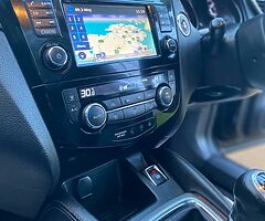 Nissan Qashqai 2017 - Image 8/10