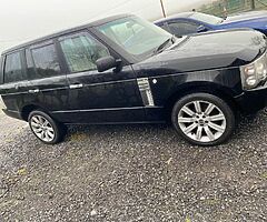 Range Rover 20” alloy wheels