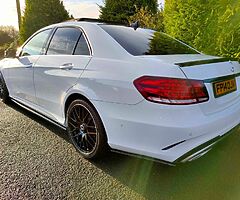 2014 Mercedes-Benz E220 CDI AMG LINE *PAN ROOF* - Image 6/10