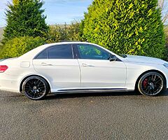 2014 Mercedes-Benz E220 CDI AMG LINE *PAN ROOF* - Image 9/10