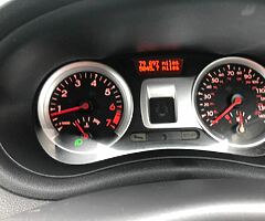 09 Renault Clio 1.2 petrol - Image 7/8