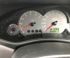 2004 Ford Focus 1.6 petrol - Image 7/8