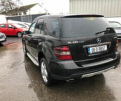 2008 Mercedes Ml 280CDI NEW DOE !!