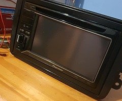 Pioneer touchscreen radio