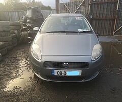 **BREAKING ONLY**2008 FIAT GRANDE PUNTO 1.3L Petrol**BREAKING ONLY** - Image 4/4