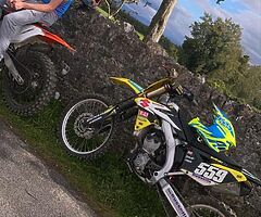 Suzuki rmz 250 2015