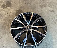 BMW 18’’ Inch Alloys will fit most BMW’s - Image 5/5