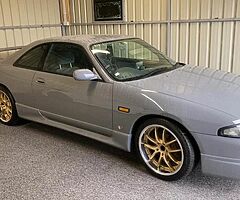 1995 Nissan Skyline