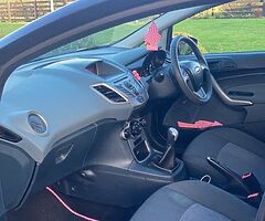 2011 Ford Fiesta - Image 5/10