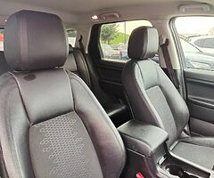 2016 Land Rover Discovery Sport - Image 8/10