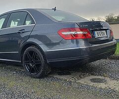 For sale Mercedes e200 cdi avangarde model - Image 9/9