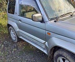 Mitsubishi pajero junior 1100cc