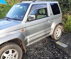 Mitsubishi pajero junior 1100cc