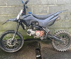 Stomp 140