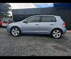Sky blue 11 Golf 1.6D