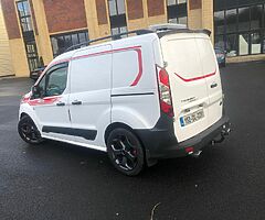 152 Ford connect low miles - Image 8/10