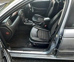 Jaguar X-Type 2.2 - Image 6/8