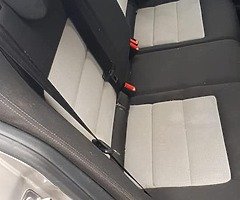 Skoda - Image 7/9