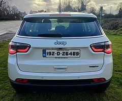 Jeep compass Nissan - Image 4/10