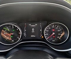 Jeep compass Nissan - Image 10/10