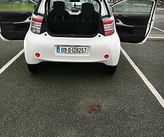 2009 Toyota iq