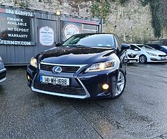 2014 Lexus CT200H - Image 3/10