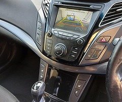 Car - Image 3/10