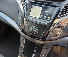 Car - Image 8/10