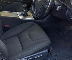 12 Volvo s60 1.6 diesel. White - Image 3/8